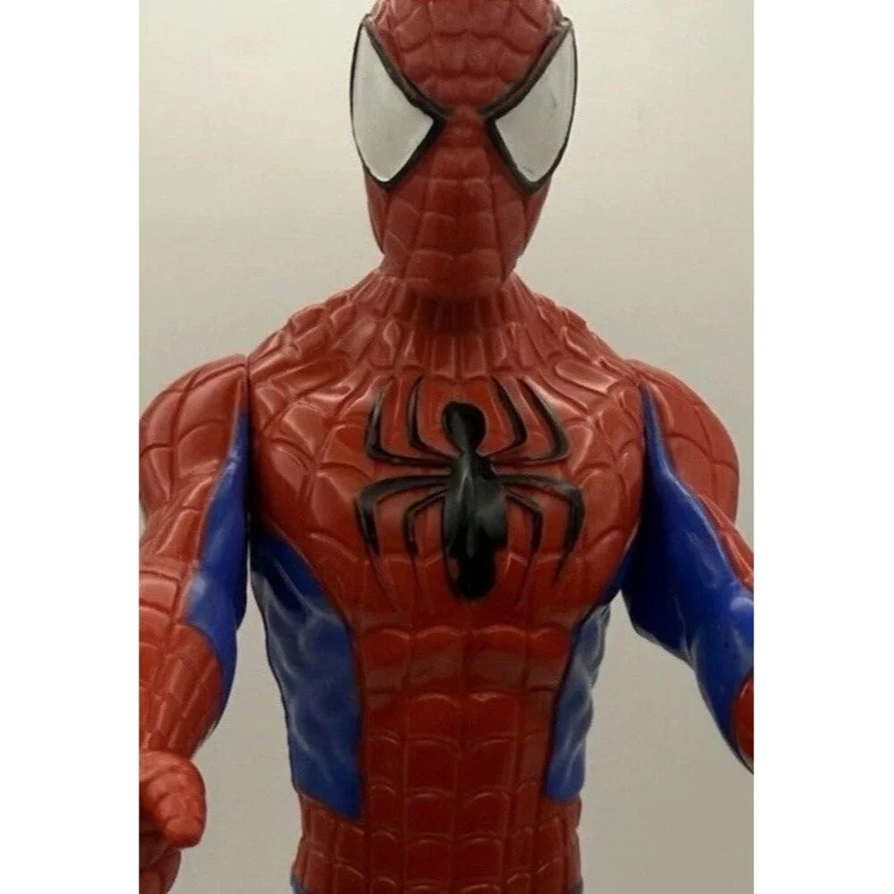 Marvel Spider-Man 12” Action Figure Hasbro 2013 Titan Hero B9760 Toy